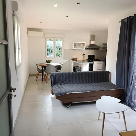 Maison Atypique Avec Jardin Holiday home Calenzana